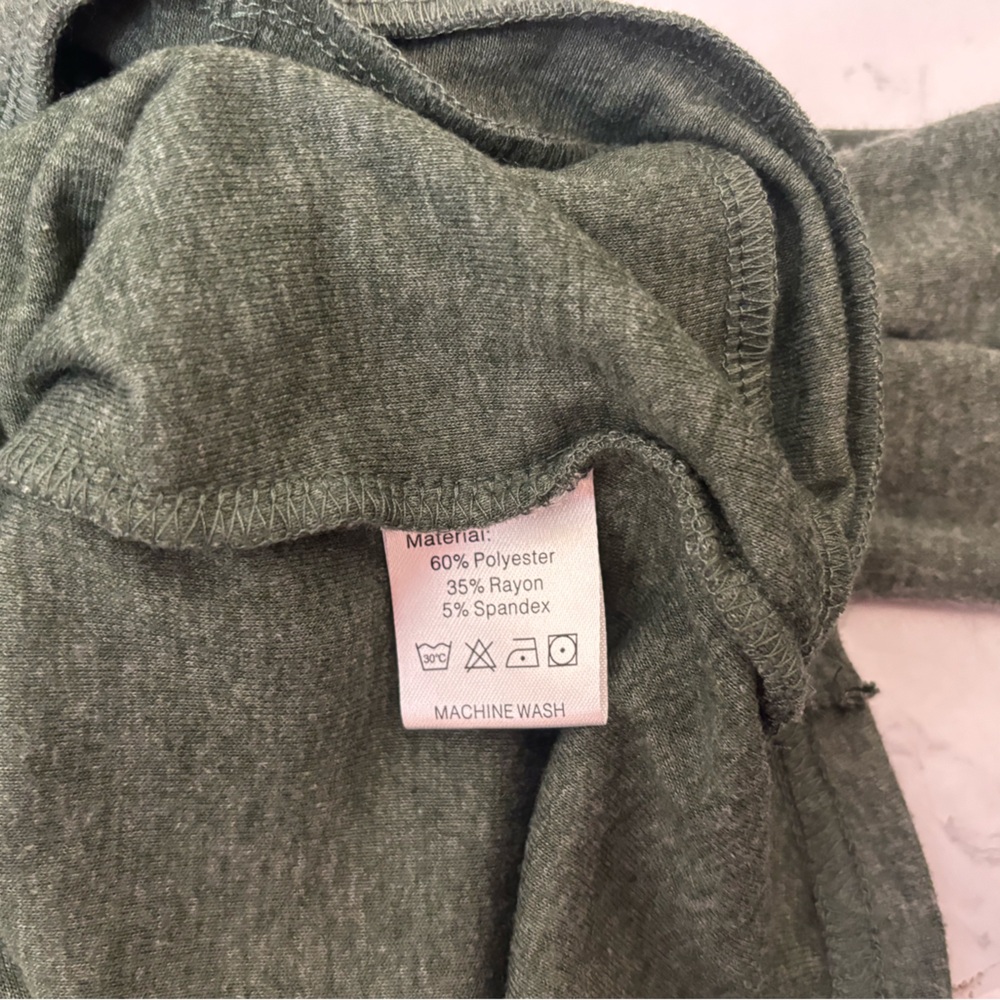 Kuotai Sweater Womens Size M Pullover Long Sleeve Green Pockets Thin Knit - Picture 6 of 6
